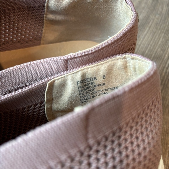 Steve Madden Freeda Stretch Knit Slip on Sneaker Women's Size 8 - Picture 7 of 10